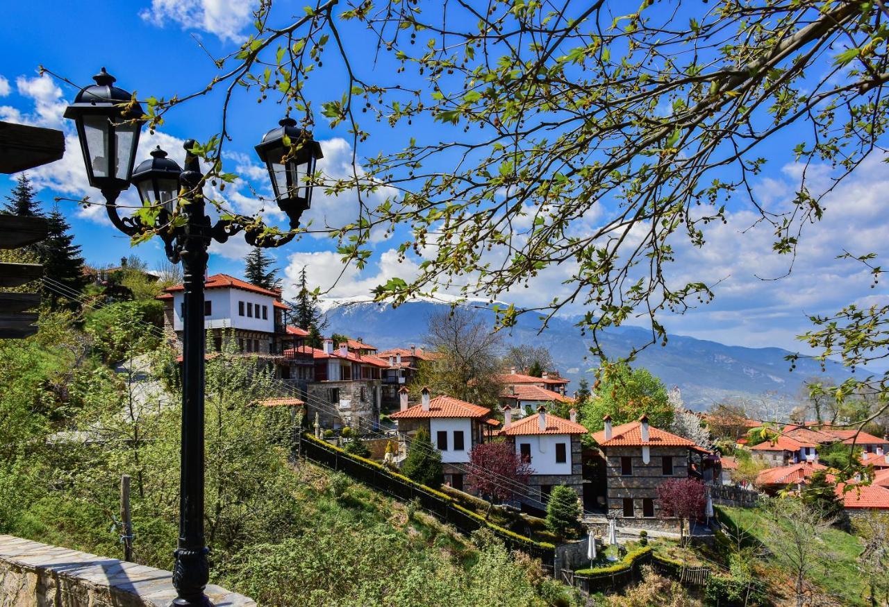 Hotel Strass Paralía Buitenkant foto